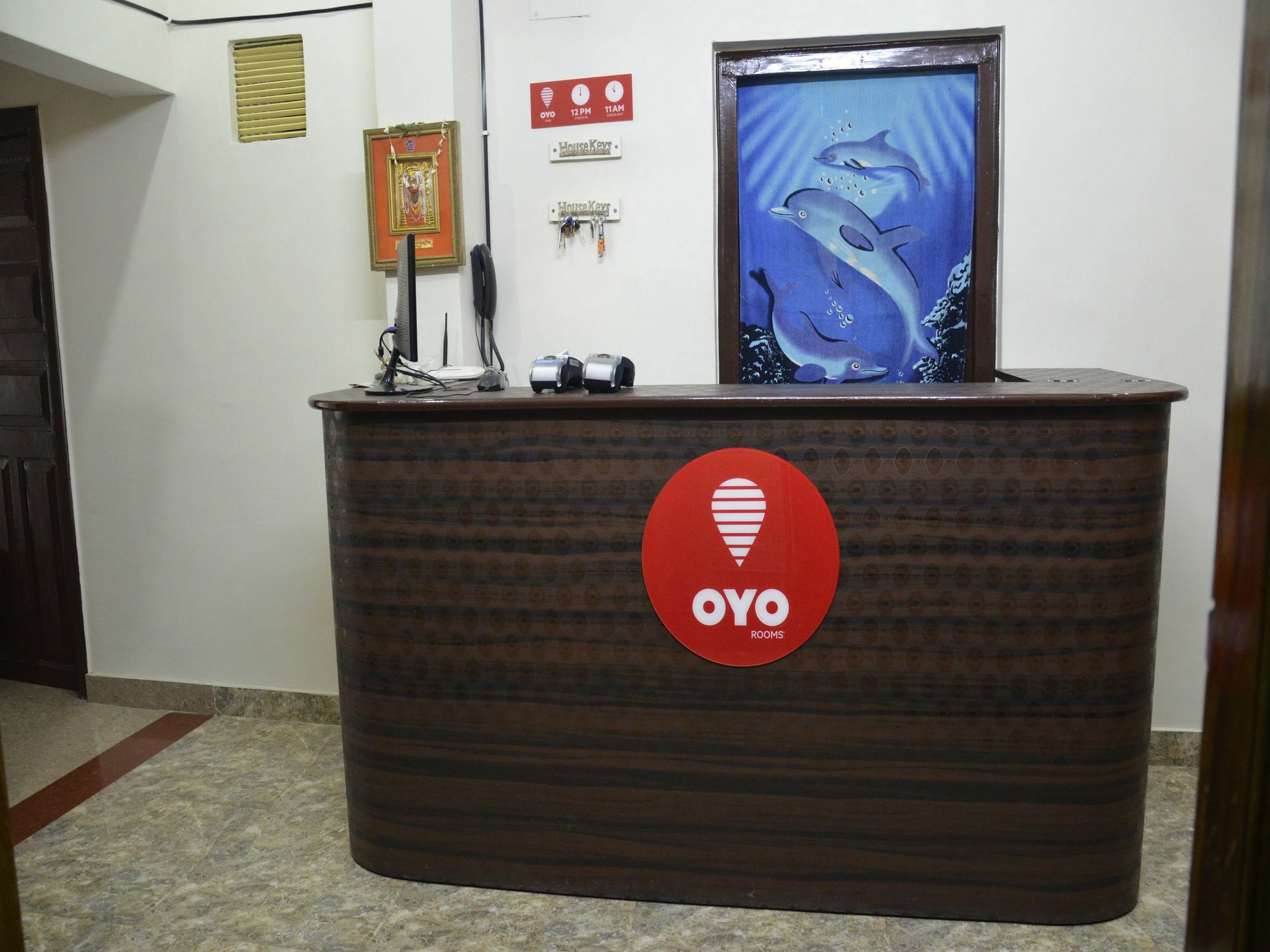 Oyo 7622 Varanasi Stays Exteriör bild